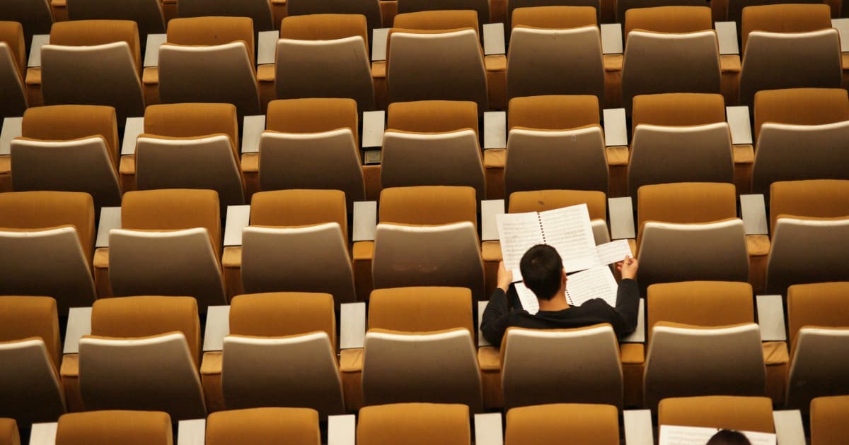 Healthcare Leader Advocates for School-Based Clinics to Combat Student Absenteeism and Health Disparities