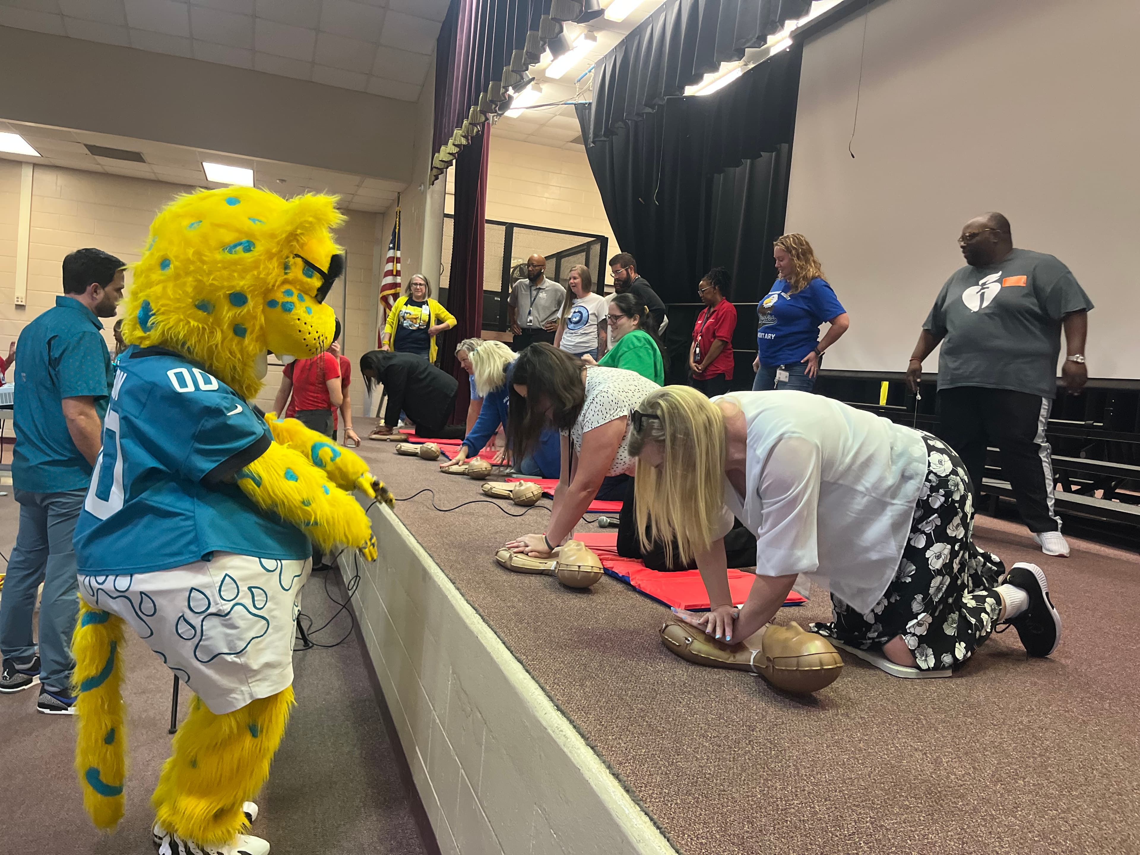Jacksonville Jaguars Foundation and American Heart Association Provide CPR and AED Training to Twelve Duval County Schools