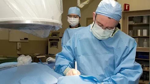 Belfast Consultant Expands Private Vascular Surgery Capacity to Over 850 Procedures Annually