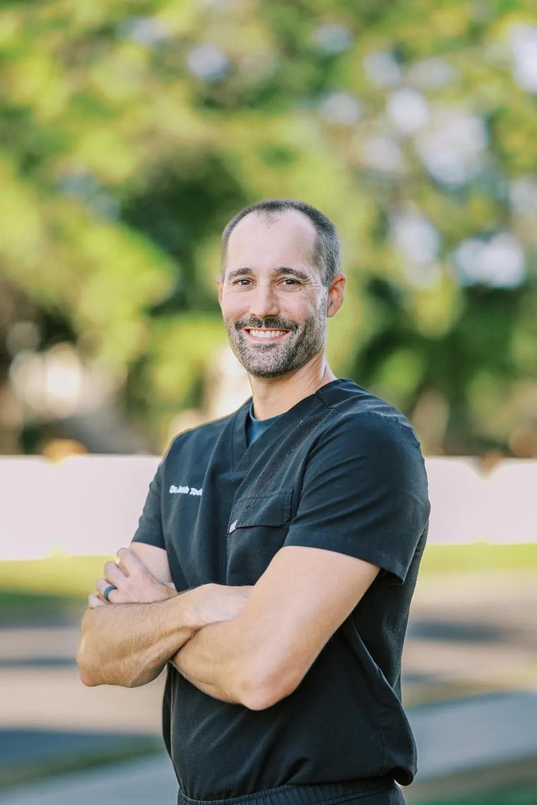 Elite Endodontics Marks Fifth Anniversary with Over 500 Positive Reviews, Highlighting Commitment to Advanced Root Canal Care